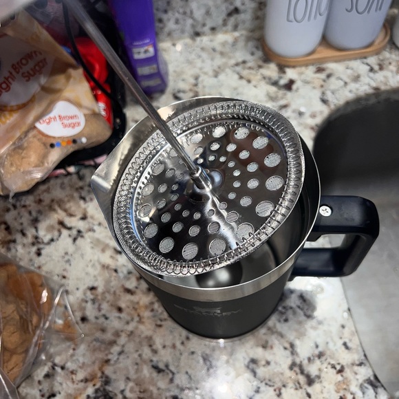 Stanley Black and Silver French Press - Picture 4 of 4